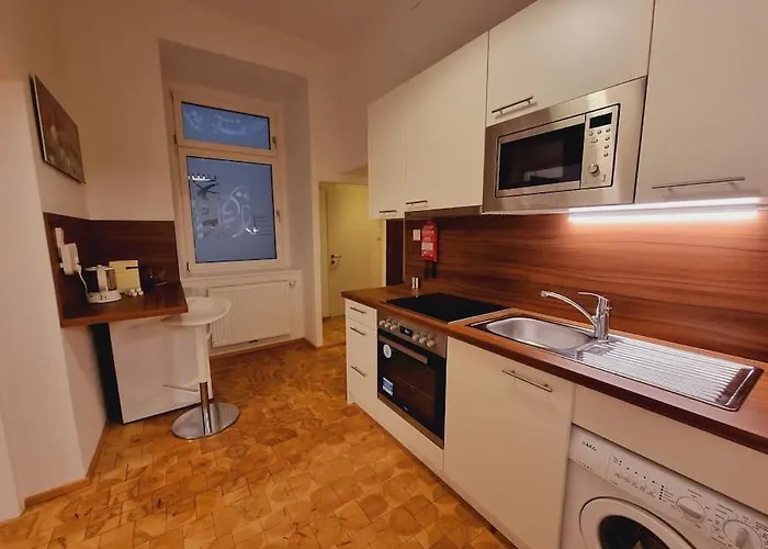 Sissi Royal - Inner 4 Bedroom * וינה