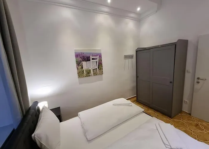 Sissi Royal - Inner 4 Bedroom וינה