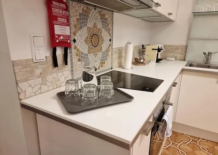 דירה Sissi Royal - Inner 4 Bedroom וינה